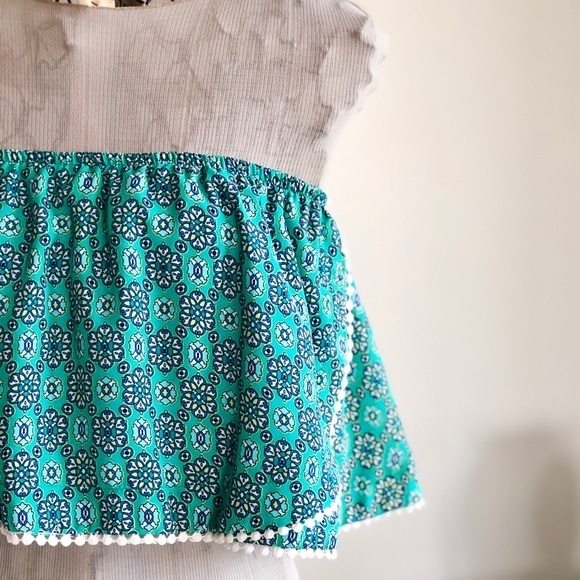 Hummingbird | Ruffle Crop - Picture 2 of 4